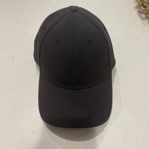 Lululemon hat